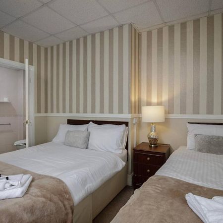 Sonora Park Hotel Blackpool Bagian luar foto
