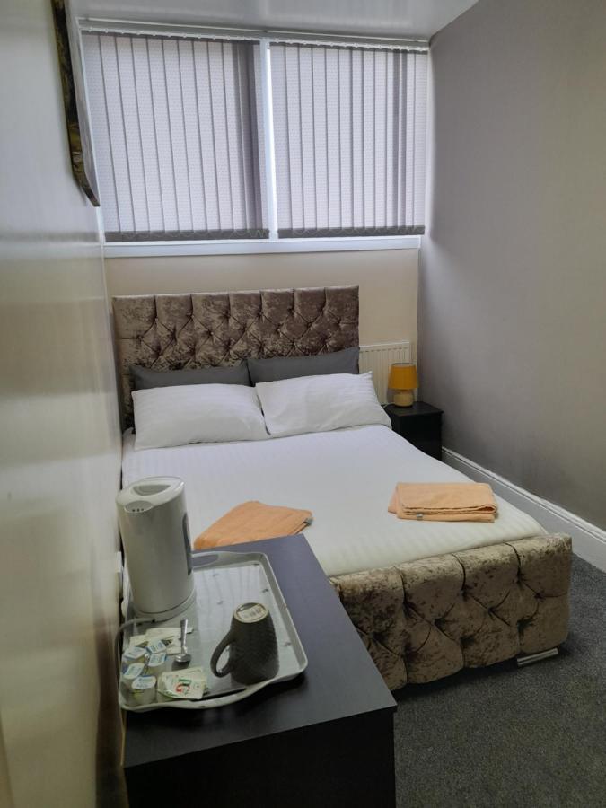 Sonora Park Hotel Blackpool Bagian luar foto
