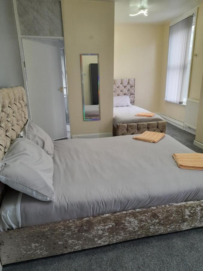 Sonora Park Hotel Blackpool Bagian luar foto